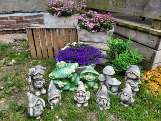 SET TRASLÍKOV sadrových záhradných žabiek gnome gnome